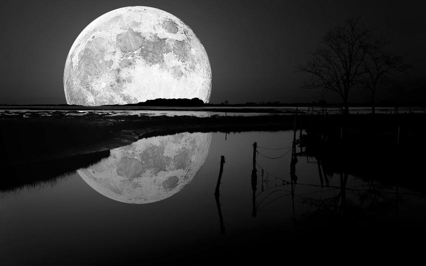 Top Free Aesthetic Moon Background high resulation