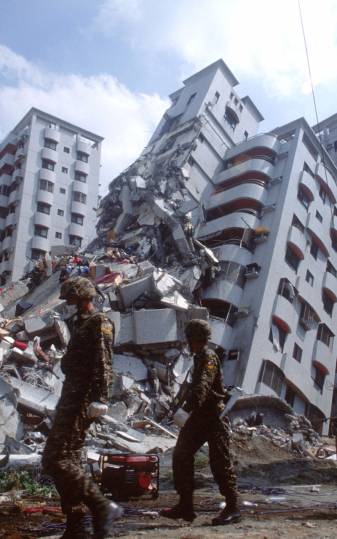 Earthquake free Destroyed Buildings image hd