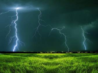 Best free Lightning Wallpapers and Background Pictures