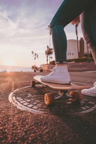Skateboard Backgrounds free for iPhone