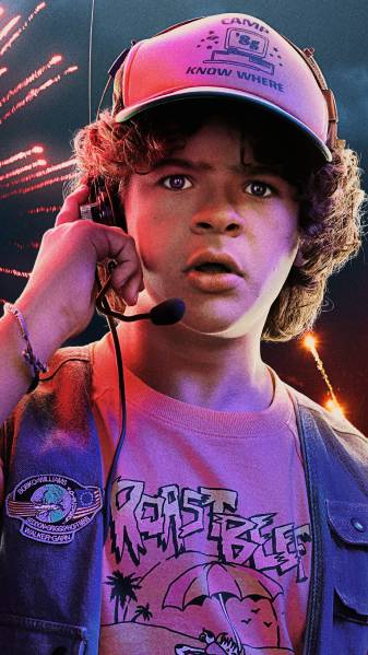 4k Dustin in Stranger Things Backgrounds for Android Phones