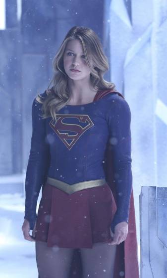 Supergirl iPhone Wallpaper Pictures