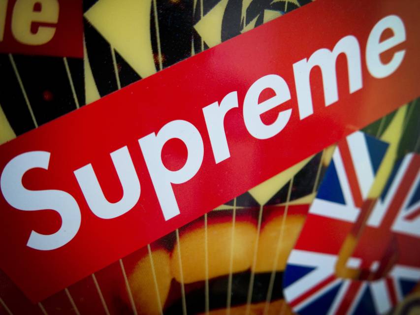 Cute Supreme Background Wallpapers for Computer
